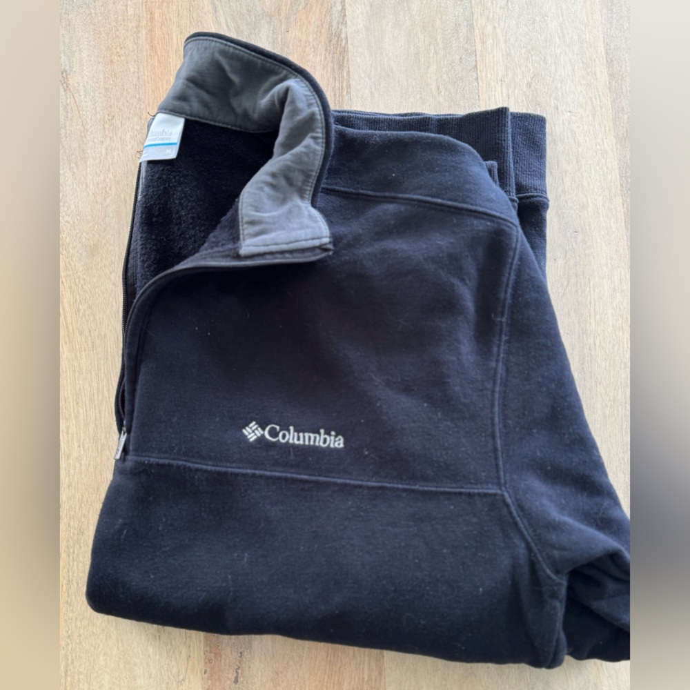Columbia Black Zip Up Sweater with Textured Knit